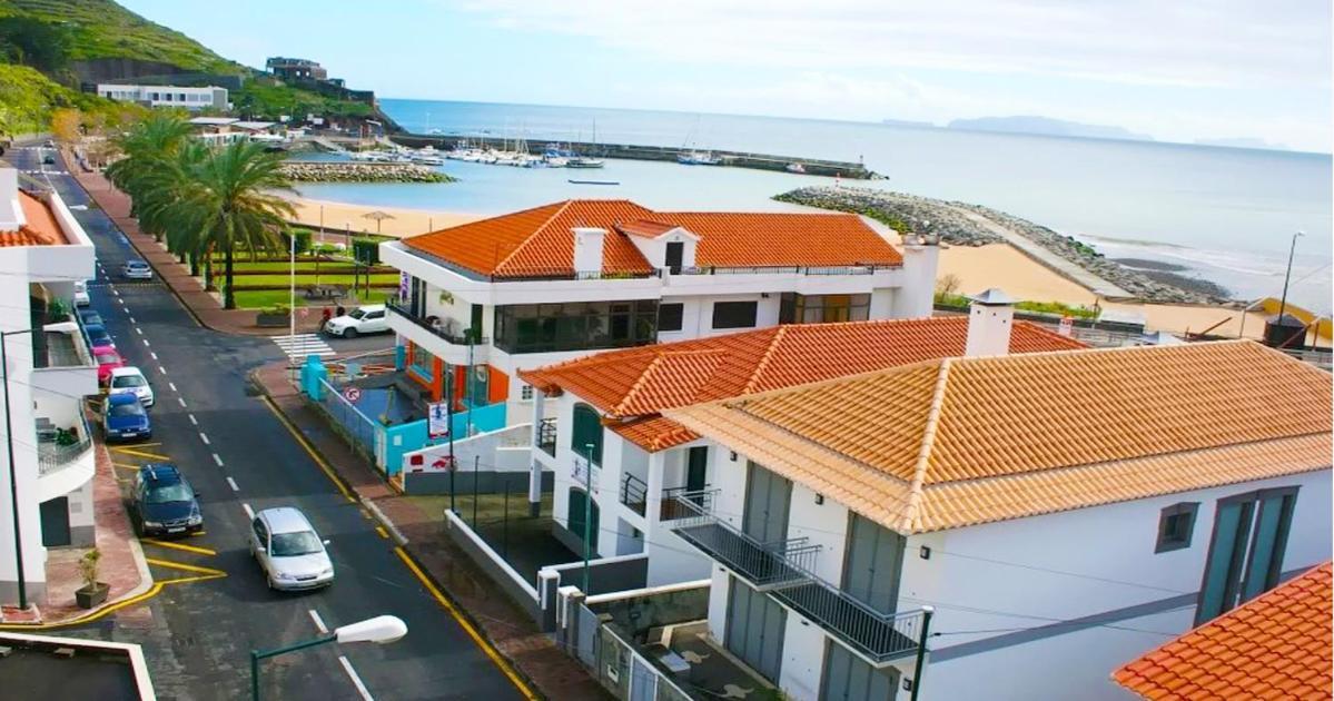 V.I.P. Baia Apartment Machico  Exterior photo