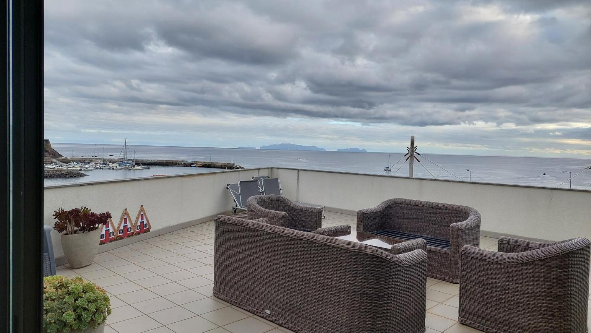 V.I.P. Baia Apartment Machico  Exterior photo