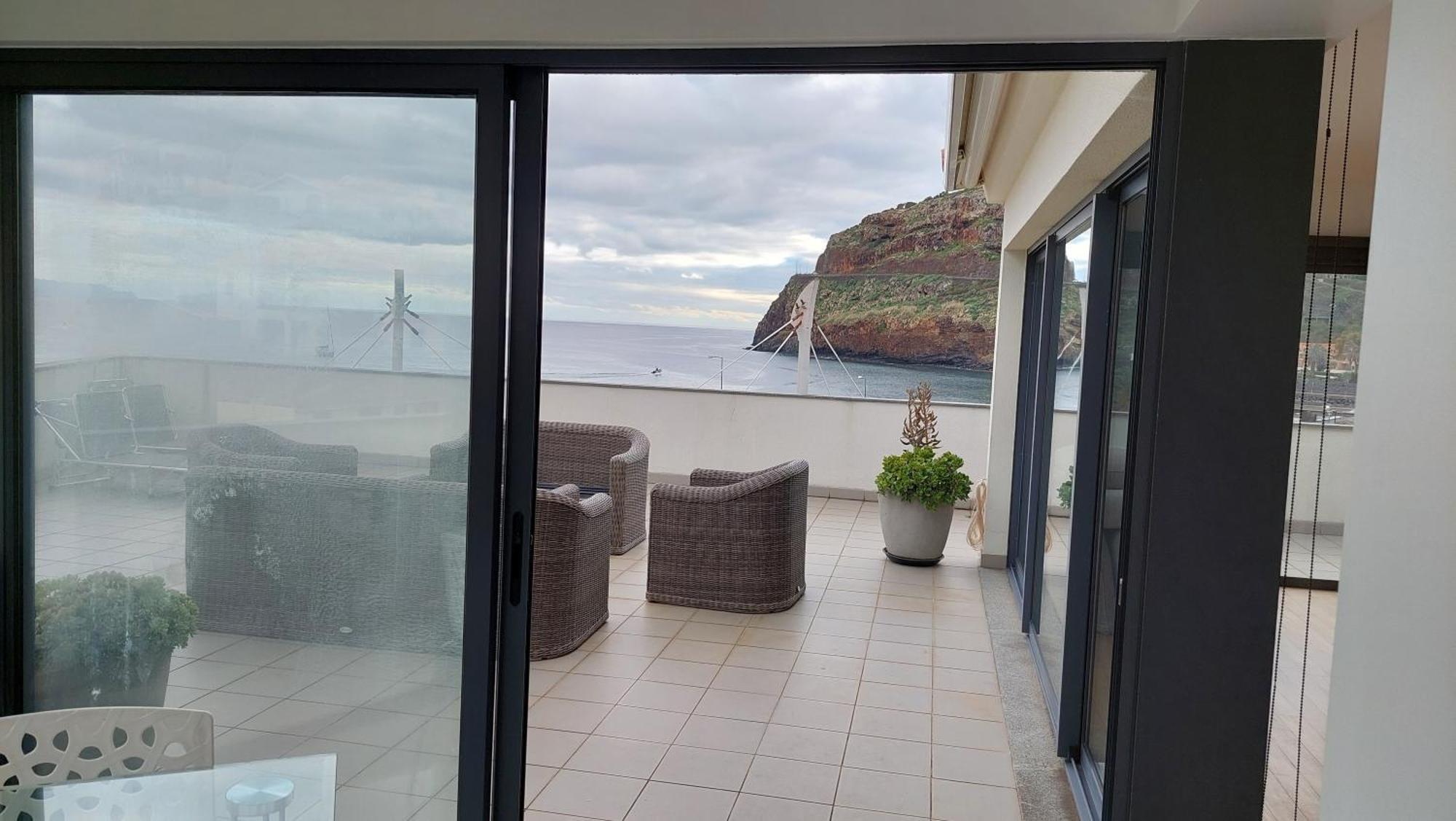 V.I.P. Baia Apartment Machico  Exterior photo