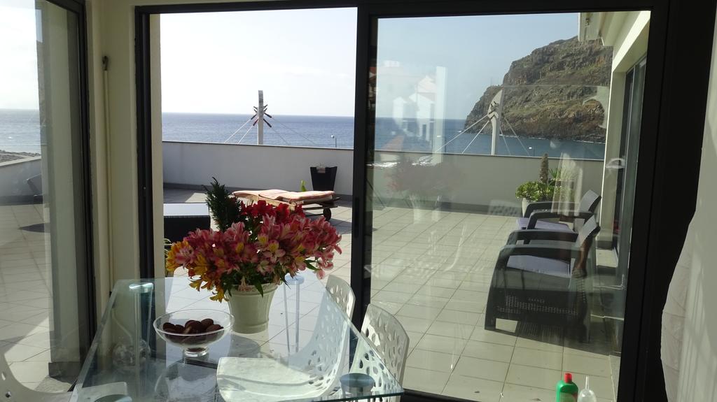 V.I.P. Baia Apartment Machico  Exterior photo